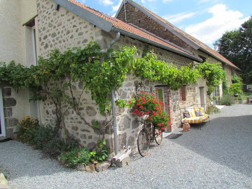 Отель Domaine De La Jarrige Saint-Vaury Номер фото